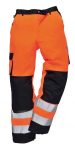 Pantalon Modelo Cargo negro y naranja